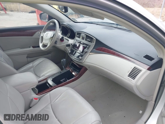 2011 Toyota Avalon with VIN 4T1BK3DB4BU379365, listed as a IAAI auction lot 41391732 with 160,563 mi miles and . Bid and sale history available at DreamBid. Image 5.