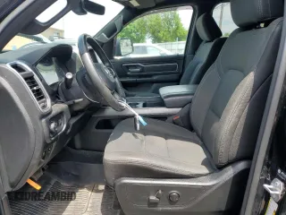 2022 Ram 1500 Big Horn z VIN 1C6SRFBT2NN137192, wystawiony jako Copart lot #56176235 z przebiegiem 78 236 mil mil oraz Szkoda całkowita • Salvage title. Historia ofert i sprzedaży dostępna na DreamBid. Obrazek 7.