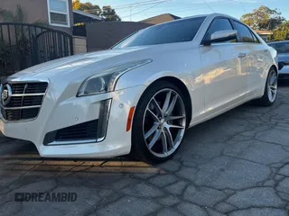 2014 Cadillac CTS Vsport Premium RWD z VIN 1G6AV5S87E0163180, wystawiony jako Copart lot #88171835 z przebiegiem 156 789 mil mil oraz Szkoda całkowita • Salvage title. Historia ofert i sprzedaży dostępna na DreamBid. Obrazek 2.