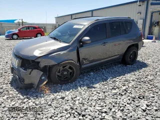2016 Jeep Compass High Altitude z VIN 1C4NJDEB3GD730072, wystawiony jako Copart lot #57274405 z przebiegiem 96 019 mil mil oraz Szkoda całkowita • Salvage title. Historia ofert i sprzedaży dostępna na DreamBid. Obrazek 1.