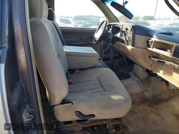 1997 Dodge 1500 with VIN 1B7HF13Z7VJ553781, listed as a Copart auction lot 88131235 with 438,903 mi miles and Salvage Title. Bid and sale history available at DreamBid. Image 10.
