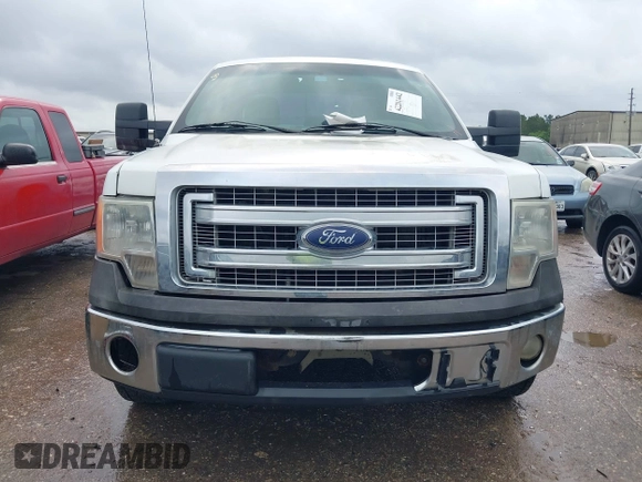 2014 Ford F-150 XL with VIN 1FTFX1CF8EKE66105, listed as a IAAI auction lot 42201442 with 95,589 mi miles and . Bid and sale history available at DreamBid. Image 12.