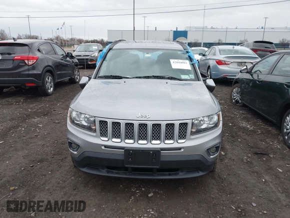 2017 Jeep Compass High Altitude with VIN 1C4NJDEB8HD100971, listed as a IAAI auction lot 42044082 with 94,486 mi miles. Bid and sale history available at carsss.com. Image 12.