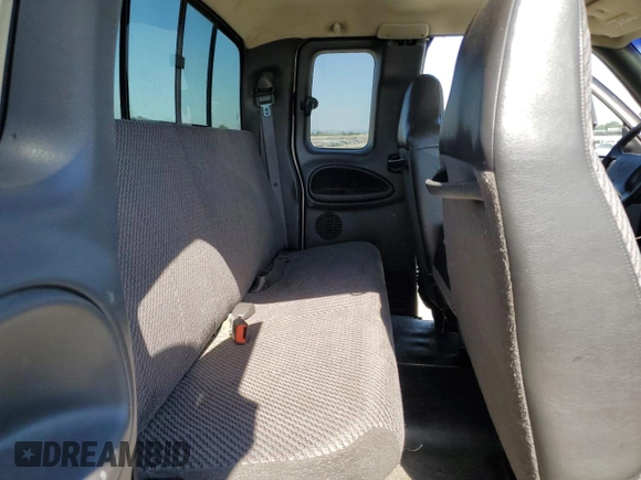 1999 Dodge 1500 with VIN 3B7HC13Y0XM595666, listed as a Copart auction lot 56048875 with 235,090 mi miles and Clean Title. Bid and sale history available at DreamBid. Image 10.
