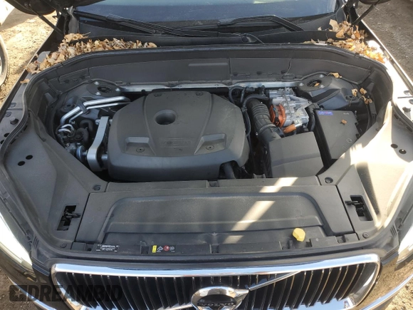 2016 Volvo XC90 T8 Momentum with VIN YV4BC0PK9G1078883, listed as a Copart auction lot 46596565 with 68,717 mi miles and Salvage Title. Bid and sale history available at DreamBid. Image 13.