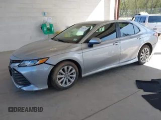 2020 Toyota Camry LE with VIN 4T1C11AKXLU381686, listed as a IAAI auction lot 42013767 with 32,603 mi miles. Bid and sale history available at carsss.com. Image 17.