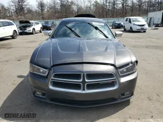 2013 Dodge Charger SXT Plus with VIN 2C3CDXHG0DH610871, listed as a Copart auction lot 52609855 with 135,974 mi miles and Salvage Title. Bid and sale history available at carsss.com. Image 5.