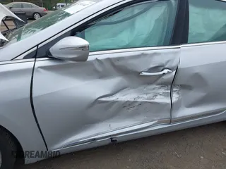 2014 Hyundai Azera Limited z VIN KMHFH4JG0EA396451, wystawiony jako IAAI lot #42493447 z przebiegiem 166 810 mil mil oraz . Historia ofert i sprzedaży dostępna na DreamBid. Obrazek 6.