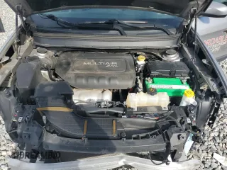 2019 Jeep Cherokee Latitude Plus with VIN 1C4PJLLB7KD202453, listed as a Copart auction lot 61230555 with 141,830 mi miles and Non repairable. Bid and sale history available at DreamBid. Image 12.