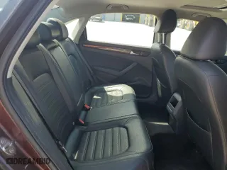 2012 Volkswagen Passat SEL with VIN 1VWCP7A39CC037607, listed as a Copart auction lot 53286565 with 155,339 mi miles and Clean Title. Bid and sale history available at carsss.com. Image 10.