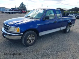 1998 Ford F-150 z VIN 2FTZX1727WCA77479, wystawiony jako IAAI lot #42685001 z przebiegiem 103 875 mil mil oraz . Historia ofert i sprzedaży dostępna na DreamBid. Obrazek 2.