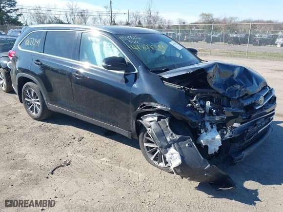 2019 Toyota Highlander SE with VIN 5TDJZRFH0KS711578, listed as a IAAI auction lot 41877044 with 77,193 mi miles. Bid and sale history available at carsss.com. Image 1.