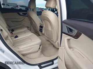 2018 Audi Q7 Premium Plus with VIN WA1LHAF71JD031195, listed as a IAAI auction lot 41219666 with 63,641 mi miles. Bid and sale history available at carsss.com. Image 8.