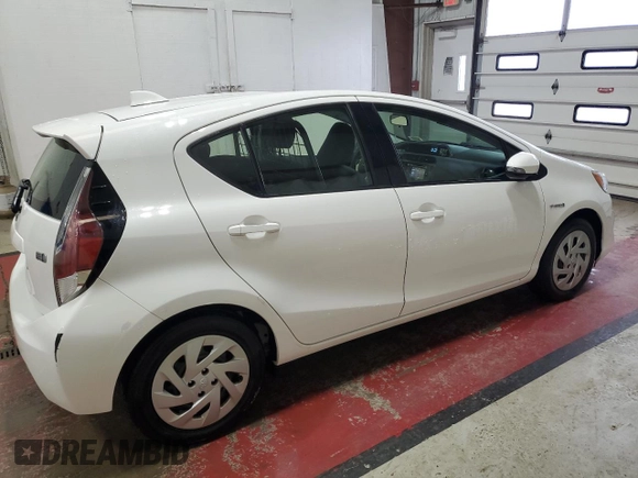 2016 Toyota Prius One with VIN JTDKDTB36G1121836, listed as a Copart auction lot 52892175 with 63,471 mi miles and Clean Title. Bid and sale history available at DreamBid. Image 3.