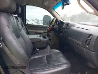 2012 Chevrolet Silverado 1500 LT with VIN 1GCRKSE77CZ229990, listed as a IAAI auction lot 42005336 with 229,317 mi miles. Bid and sale history available at carsss.com. Image 5.