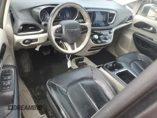 2020 Chrysler Pacifica Limited z VIN 2C4RC1GG3LR187459, wystawiony jako Copart lot #54705195 z przebiegiem 129 345 mil mil oraz Szkody całkowita. Historia ofert i sprzedaży dostępna na DreamBid. Obrazek 8.