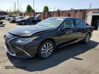 2020 Lexus ES 300h with VIN 58AD21B17LU004572, listed as a Copart auction lot 61659175 with 43,060 mi miles and Salvage title. Bid and sale history available at DreamBid. Image 1.