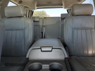 2005 Lincoln Navigator Luxury with VIN 5LMFU27535LJ22992, listed as a Copart auction lot 77087144 with 235,424 mi miles and Salvage Title. Bid and sale history available at carsss.com. Image 10.