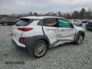 2020 Hyundai Kona SEL with VIN KM8K2CAA6LU579080, listed as a Copart auction lot 46029355 with 52,688 mi miles and Salvage Title. Bid and sale history available at carsss.com. Image 3.