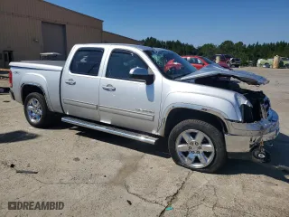 2013 GMC Sierra 1500 SLT with VIN 3GTP2WE70DG210472, listed as a Copart auction lot 70811604 with 111,002 mi miles and Salvage Title. Bid and sale history available at carsss.com. Image 4.