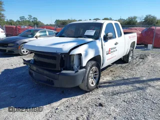 2007 Chevrolet Silverado 1500 LT w/1LT with VIN 1GCEC190X7Z542136, listed as a IAAI auction lot 41630099 with 143,230 mi miles. Bid and sale history available at carsss.com. Image 17.