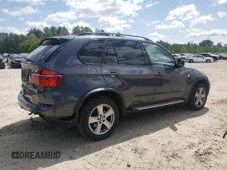 2013 BMW X5 xDrive50i with VIN 5UXZV8C53D0C15412, listed as a Copart auction lot 59331385 with 127,348 mi miles and Clean title. Bid and sale history available at DreamBid. Image 3.