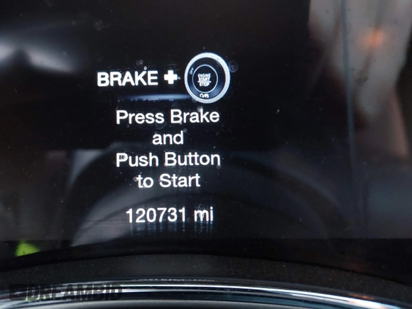 2020 Jeep Grand Cherokee Limited с VIN 1C4RJEBG0LC305867, выставлен на аукционе IAAI как лот 42163612 с пробегом 120 731 миль миль и . История ставок и продаж доступна на DreamBid. Изображение 15.