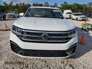 2021 Volkswagen Atlas SE with VIN 1V2RE2CA1MC216029, listed as a Copart auction lot 80369864 with 67,319 mi miles and Salvage title. Bid and sale history available at DreamBid. Image 5.