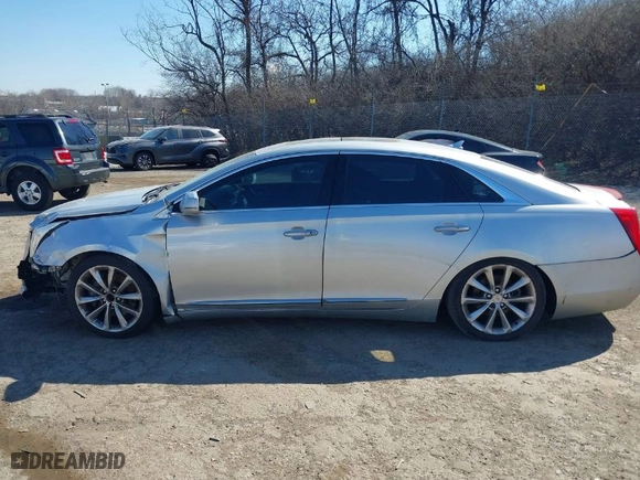 2014 Cadillac XTS Premium with VIN 2G61P5S33E9309384, listed as a IAAI auction lot 41535460 with NaN miles. Bid and sale history available at carsss.com. Image 15.