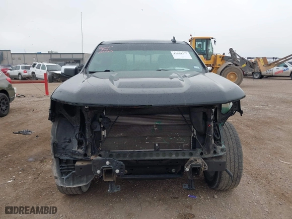 2019 Chevrolet Silverado 1500 LT with VIN 3GCPWCED2KG192403, listed as a IAAI auction lot 41549177 with 62,071 mi miles. Bid and sale history available at carsss.com. Image 13.