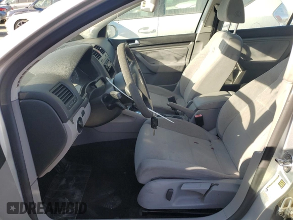 2007 Volkswagen Rabbit with VIN WVWDS71K37W097609, listed as a Copart auction lot 73602904 with 130,581 mi miles and Clean title. Bid and sale history available at DreamBid. Image 7.