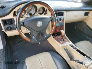 2003 Mercedes-Benz SLK 320 with VIN WDBKK65F23F285934, listed as a Copart auction lot 42821025 with 67,033 mi miles and Clean title. Bid and sale history available at DreamBid. Image 8.