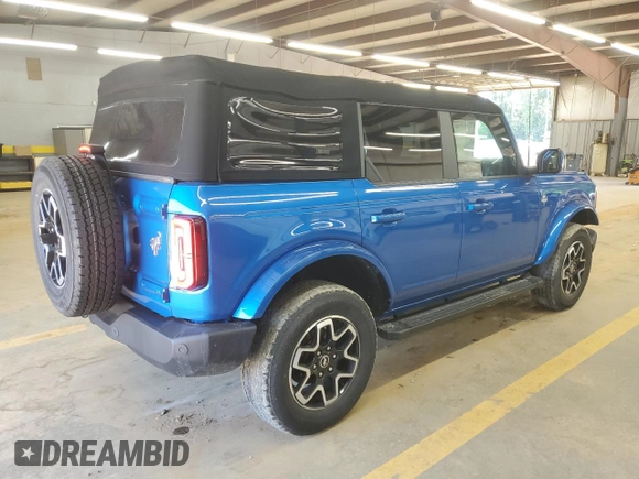2023 Ford Bronco with VIN 1FMEE5DP2PLB16154, listed as a Copart auction lot 63138085 with 39,193 mi miles and Salvage title. Bid and sale history available at DreamBid. Image 3.