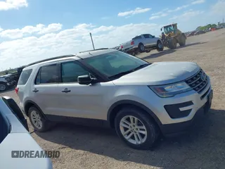 2017 Ford Explorer with VIN 1FM5K8BH8HGA52881, listed as a IAAI auction lot 41911119 with 24,068 mi miles and . Bid and sale history available at carsss.com. Image 13.