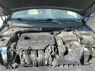 2018 Hyundai Sonata SE with VIN 5NPE24AF2JH703677, listed as a Copart auction lot 69934115 with 103,575 mi miles and Salvage title. Bid and sale history available at DreamBid. Image 15.