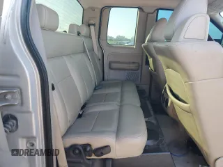 2006 Ford F-150 XL z VIN 1FTPX12V76KD62803, wystawiony jako Copart lot #61134105 z przebiegiem 214 290 mil mil oraz Szkoda całkowita • Salvage title. Historia ofert i sprzedaży dostępna na DreamBid. Obrazek 10.