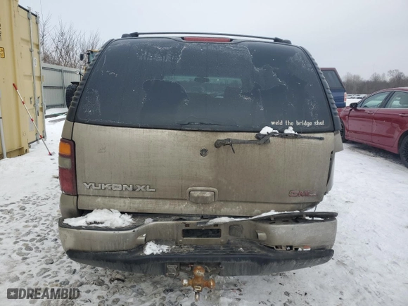 2002 GMC Yukon XL Denali with VIN 1GKFK66U02J243598, listed as a Copart auction lot 41857955 with 232,683 mi miles and Salvage Title. Bid and sale history available at carsss.com. Image 6.