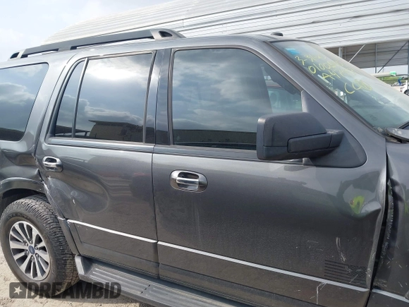 2017 Ford Expedition XLT z VIN 1FMJU1JT2HEA47953, wystawiony jako IAAI lot #41948593 z przebiegiem 214 414 mil mil oraz . Historia ofert i sprzedaży dostępna na DreamBid. Obrazek 13.