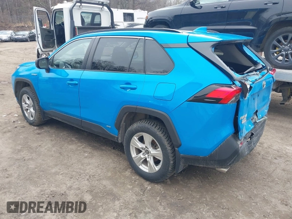 2021 Toyota RAV4 Hybrid LE with VIN 4T3L6RFV6MU027790, listed as a IAAI auction lot 41828702 with 63,411 mi miles. Bid and sale history available at carsss.com. Image 3.