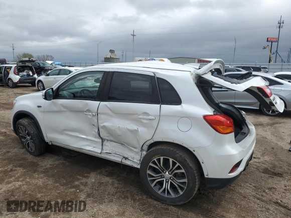 2018 Mitsubishi Outlander ES z VIN JA4AR3AU1JZ019712, wystawiony jako Copart lot #54940985 z przebiegiem 77 778 mil mil oraz Szkoda całkowita • Salvage title. Historia ofert i sprzedaży dostępna na DreamBid. Obrazek 2.