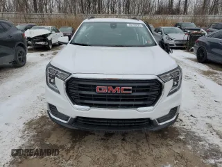 2024 GMC Terrain SLE z VIN 3GKALTEG3RL169100, wystawiony jako Copart lot #44149225 z przebiegiem 12 641 mil mil oraz Nie do naprawy • Non repairable. Historia ofert i sprzedaży dostępna na DreamBid. Obrazek 5.