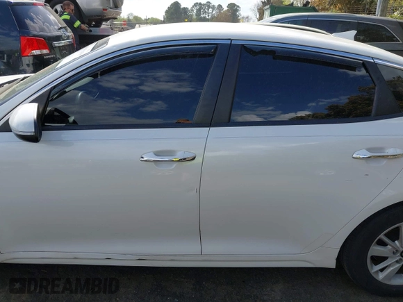 2016 Kia Optima LX with VIN KNAGT4L37G5074853, listed as a IAAI auction lot 41950918 with 151,111 mi miles. Bid and sale history available at carsss.com. Image 14.