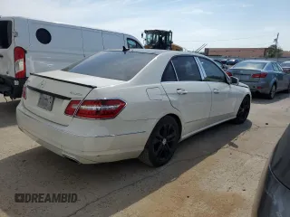 2010 Mercedes-Benz E-Class E 550 Luxury with VIN WDDHF9ABXAA138877, listed as a Copart auction lot 59443674 with 194,875 mi miles and Salvage Title. Bid and sale history available at carsss.com. Image 3.