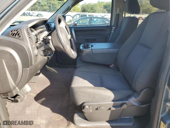 2012 Chevrolet Silverado 1500 LT with VIN 3GCPCSE03CG272746, listed as a Copart auction lot 88154525 with 143,801 mi miles and Salvage Title. Bid and sale history available at carsss.com. Image 7.