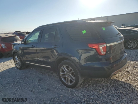 2016 Ford Explorer XLT with VIN 1FM5K8D89GGB12789, listed as a Copart auction lot 77007634 with 128,271 mi miles and Clean Title. Bid and sale history available at carsss.com. Image 2.