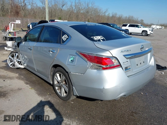 2015 Nissan Altima SL with VIN 1N4AL3AP2FN402676, listed as a IAAI auction lot 41754544 with 165,443 mi miles and . Bid and sale history available at DreamBid. Image 3.