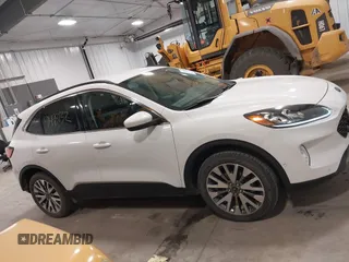 2021 Ford Escape Titanium Hybrid с VIN 1FMCU9DZXMUB03855, выставлен на аукционе IAAI как лот 41498132 с пробегом 63 892 миль миль и . История ставок и продаж доступна на DreamBid. Изображение 13.