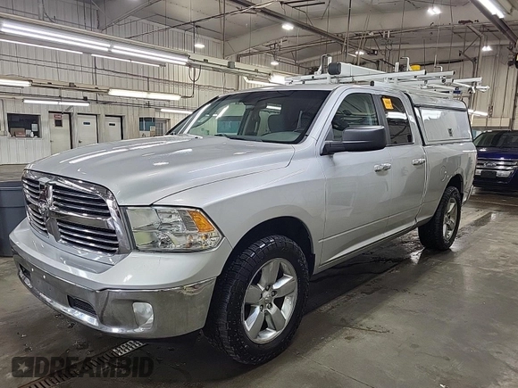 2013 Ram 1500 SLT z VIN 1C6RR7GT8DS695903, wystawiony jako IAAI lot #42557303 z przebiegiem 111 147 mil mil oraz . Historia ofert i sprzedaży dostępna na DreamBid. Obrazek 48.