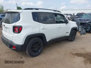 2020 Jeep Renegade Latitude with VIN ZACNJABB7LPL02453, listed as a IAAI auction lot 42276414 with 52,733 mi miles and . Bid and sale history available at DreamBid. Image 4.