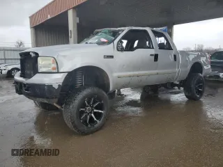 2005 Ford F-250 XL z VIN 1FTSW21585ED32324, wystawiony jako Copart lot #47358835 z przebiegiem Nie podano mil oraz Czysty tytuł • Clean title. Historia ofert i sprzedaży dostępna na DreamBid. Obrazek 1.